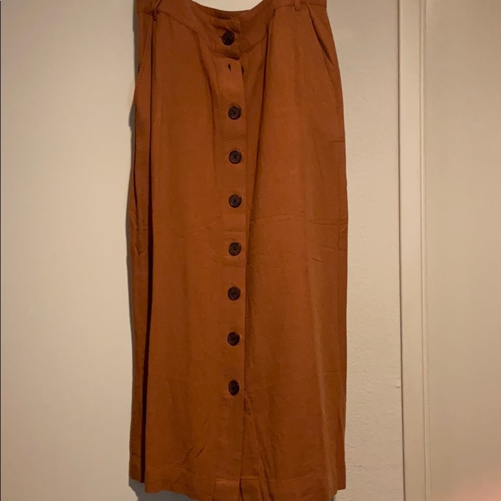 Midi button front skirt size 8